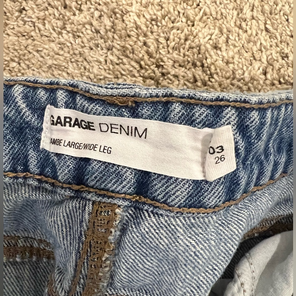 Garage Ripped High Rise Jeans - Picture 3 of 3